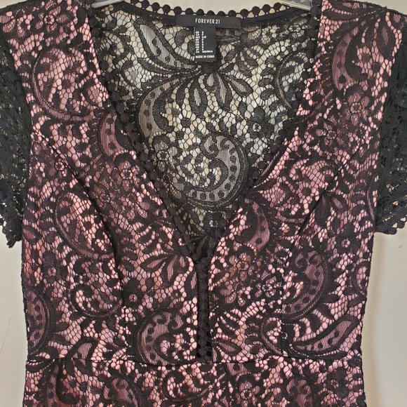 Forever 21 Black & Pink Floral Lace Dress Size Small - Picture 4 of 10
